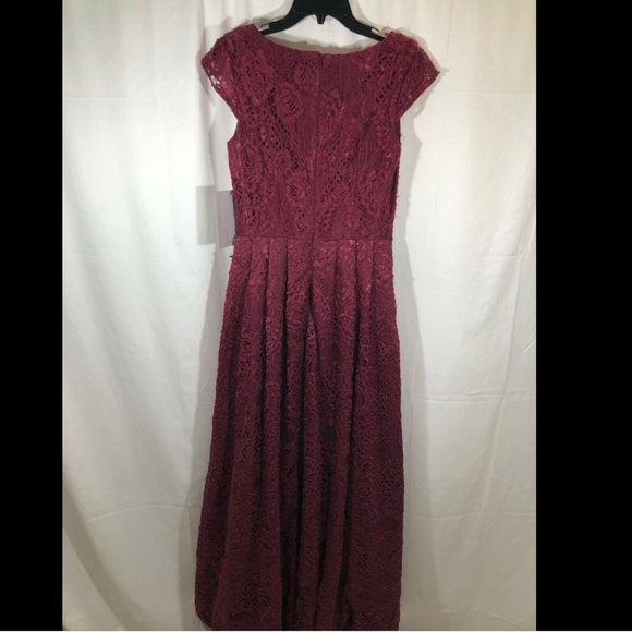 EUC JS Collections Embroidered Lace Ballgown Wine - Picture 6 of 8